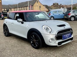 Mini Hatch COOPER S 4