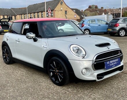 Mini Hatch COOPER S 4