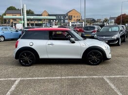 Mini Hatch COOPER S 10