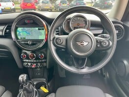 Mini Hatch COOPER S 19