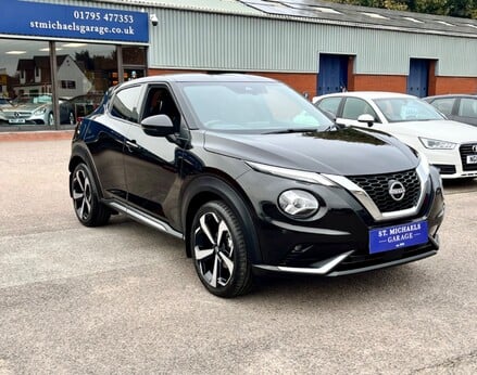 Nissan Juke DIG-T TEKNA DCT 4