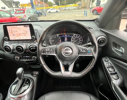 Nissan Juke DIG-T TEKNA DCT 19