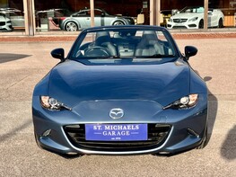 Mazda MX-5 SPORT 5