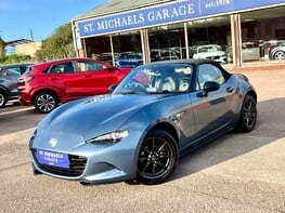 Mazda MX-5 SPORT 54