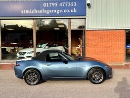 Mazda MX-5 SPORT 13