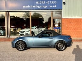 Mazda MX-5 SPORT 14