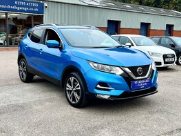 Nissan Qashqai DIG-T N-CONNECTA 4