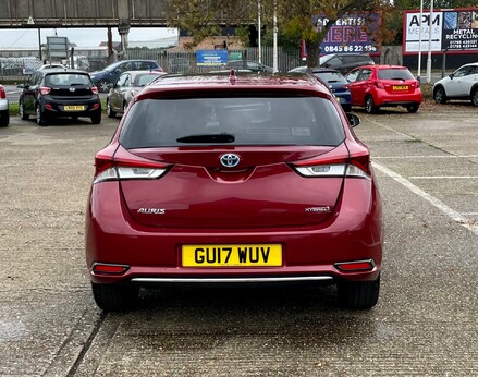 Toyota Auris VVT-I DESIGN TSS 6