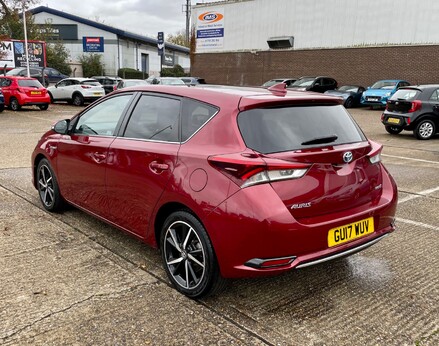 Toyota Auris VVT-I DESIGN TSS 10