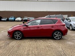 Toyota Auris VVT-I DESIGN TSS 11