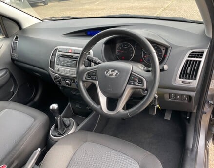 Hyundai i20 ACTIVE 18