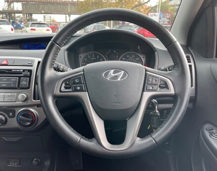 Hyundai i20 ACTIVE 19