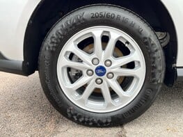 Ford Transit Connect 240 LIMITED TDCI 17