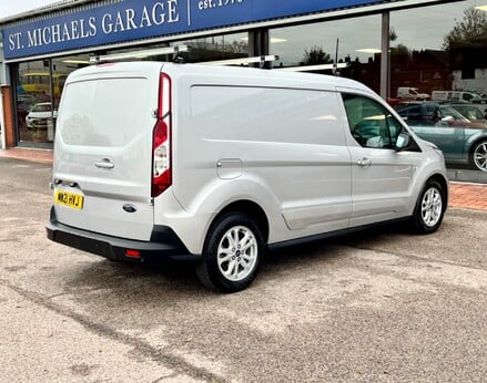 Ford Transit Connect 240 LIMITED TDCI 8