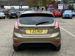 Ford Fiesta TITANIUM 5