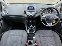 Ford Fiesta TITANIUM 2