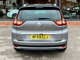 Renault Grand Scenic SIGNATURE TCE 6