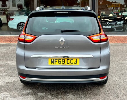 Renault Grand Scenic SIGNATURE TCE 6