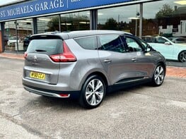 Renault Grand Scenic SIGNATURE TCE 8