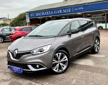 Renault Grand Scenic SIGNATURE TCE 1