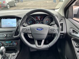 Ford Focus TITANIUM 19