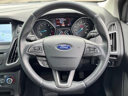 Ford Focus TITANIUM 20