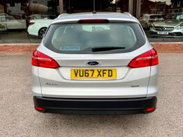 Ford Focus TITANIUM 6