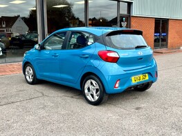 Hyundai i10 MPI SE CONNECT 9