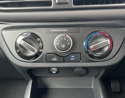 Hyundai i10 MPI SE CONNECT 41