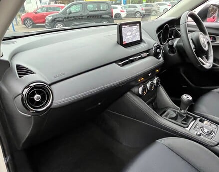 Mazda CX-3 SPORT NAV PLUS 17