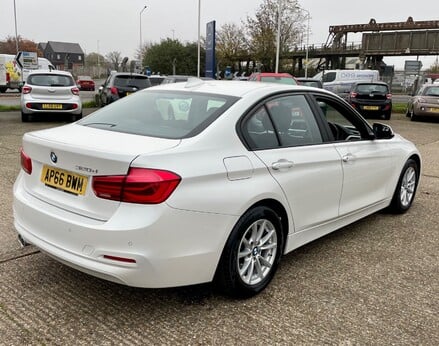 BMW 3 Series 320D ED PLUS 9