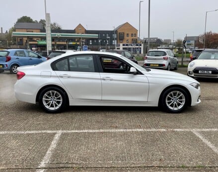 BMW 3 Series 320D ED PLUS 11