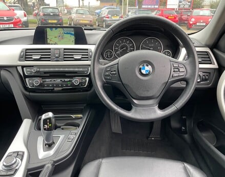 BMW 3 Series 320D ED PLUS 18