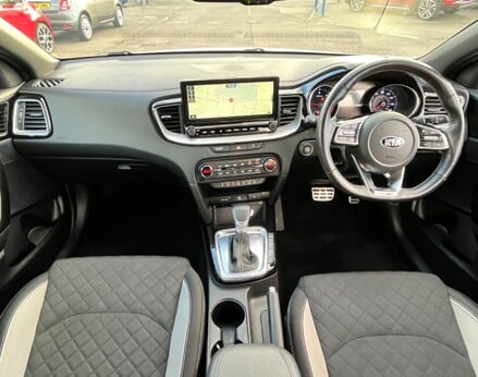 Kia Ceed CRDI GT-LINE ISG 2