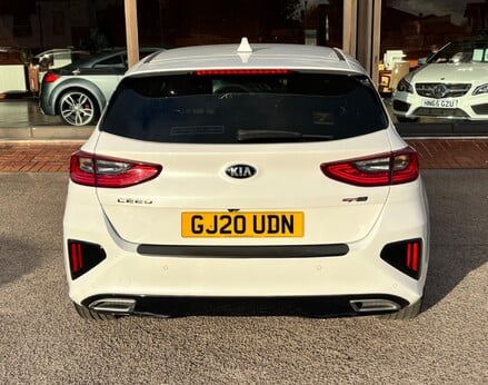 Kia Ceed CRDI GT-LINE ISG 6