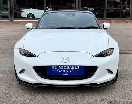 Mazda MX-5 SPORT NAV 5