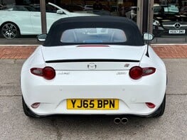 Mazda MX-5 SPORT NAV 52