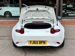 Mazda MX-5 SPORT NAV 53