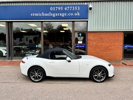 Mazda MX-5 SPORT NAV 13