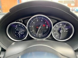 Mazda MX-5 SPORT NAV 25