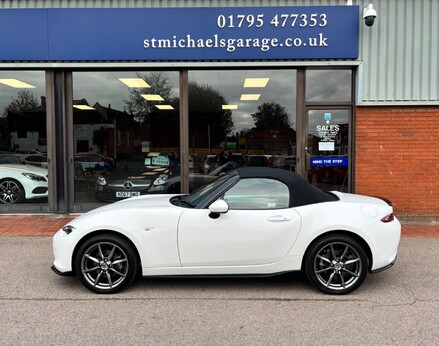 Mazda MX-5 SPORT NAV 14