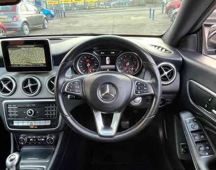 Mercedes-Benz CLA Class CLA 180 SPORT 19