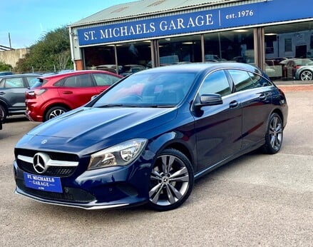 Mercedes-Benz CLA Class CLA 180 SPORT 1