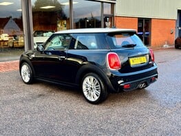 Mini Hatch COOPER S 9