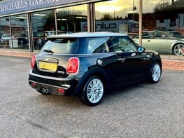 Mini Hatch COOPER S 8