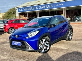 Toyota Aygo X VVT-I EDGE 1