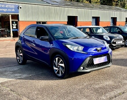 Toyota Aygo X VVT-I EDGE 4