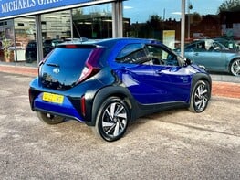 Toyota Aygo X VVT-I EDGE 8