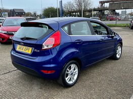 Ford Fiesta ZETEC 8