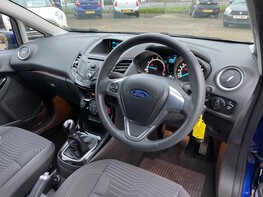 Ford Fiesta ZETEC 17